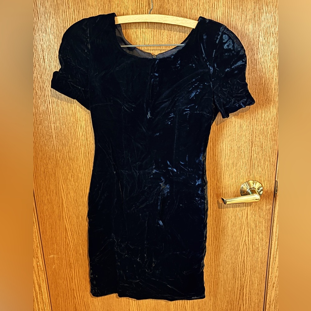 Vintage BGB PETITE Crushed Velvet Mini Dress 4